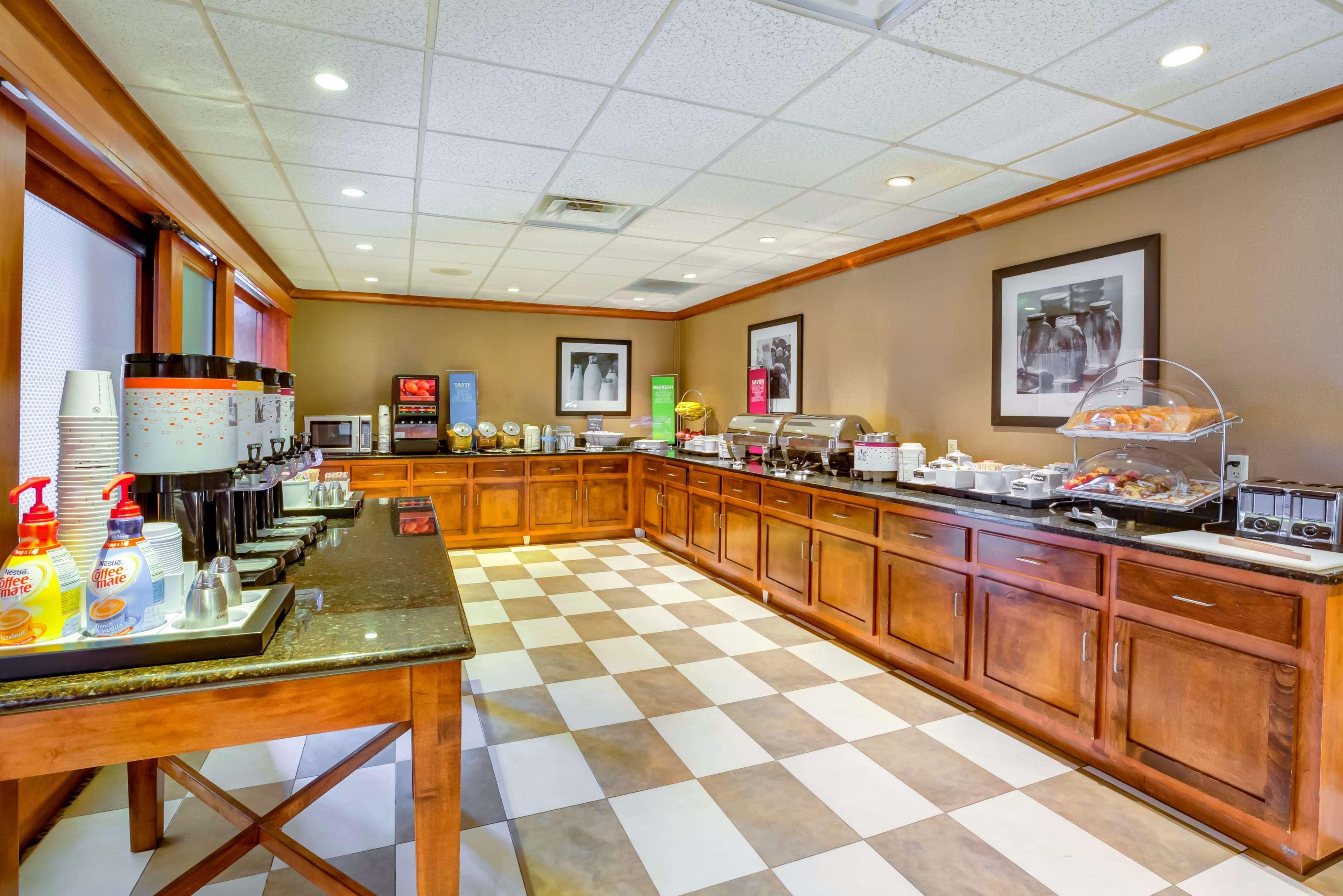 Hampton Inn Boston-Norwood Eksteriør billede
