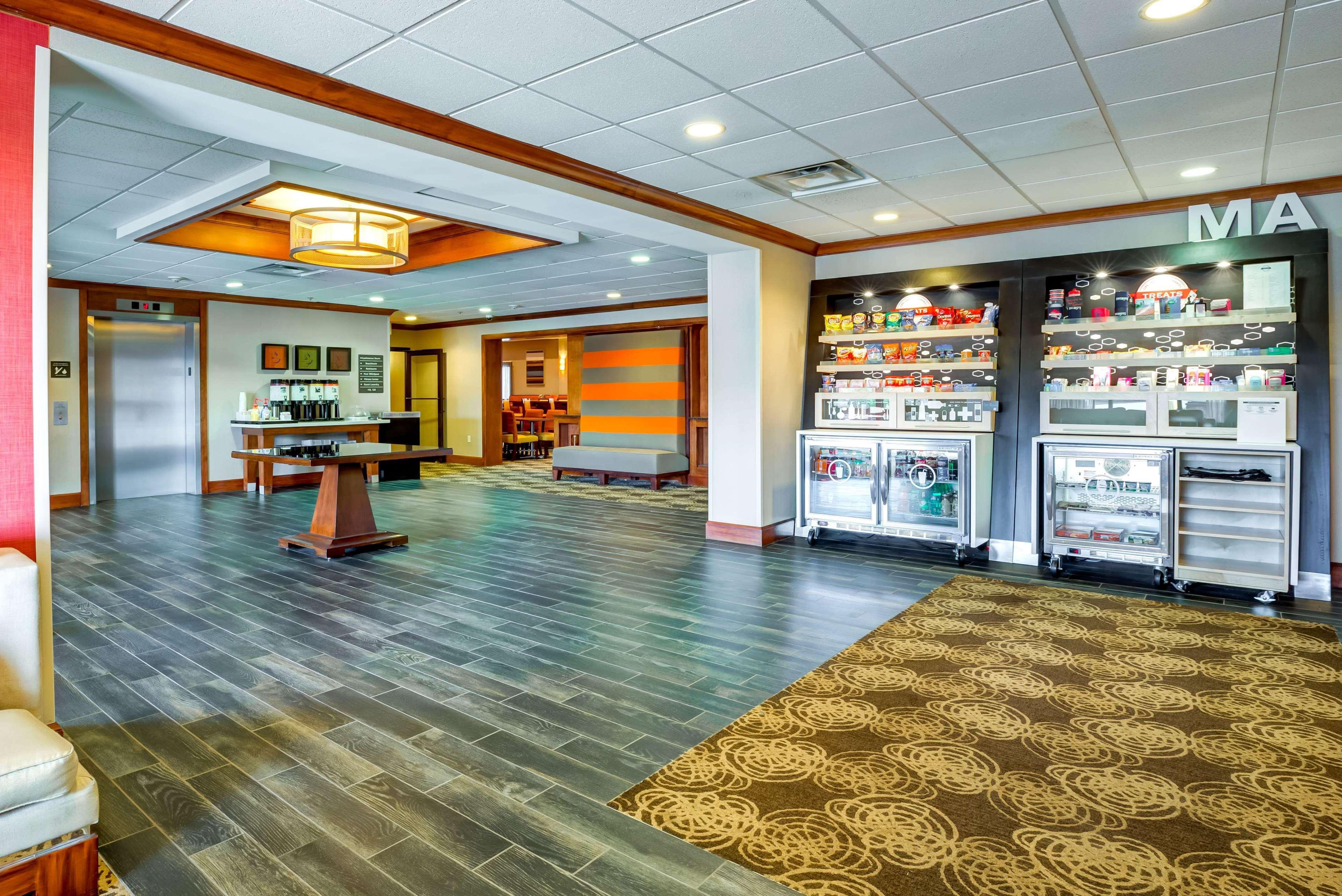 Hampton Inn Boston-Norwood Eksteriør billede
