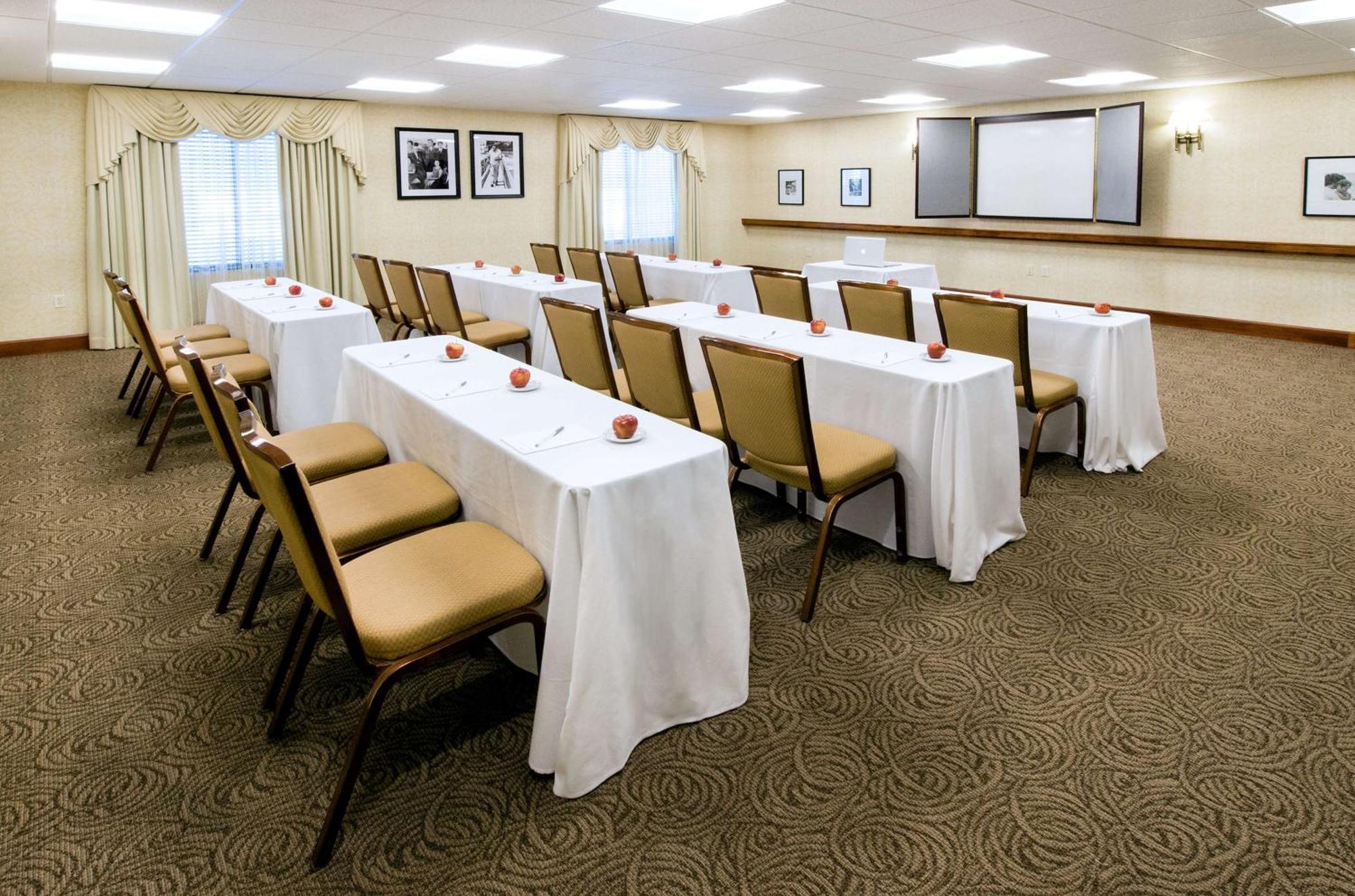 Hampton Inn Boston-Norwood Eksteriør billede
